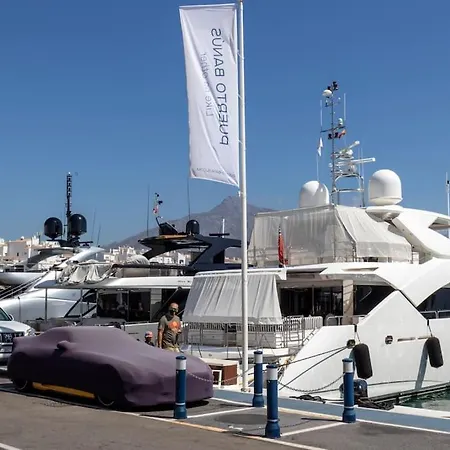 公寓 Puerto Banus Luxurious In The Heart Of The Port 马尔韦利亚